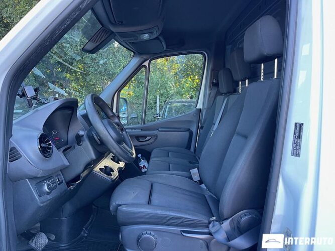 mercedes Sprinter 2021