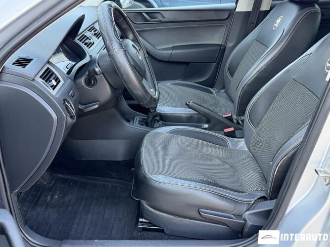 Skoda Rapid 32 skoda Rapid 2015