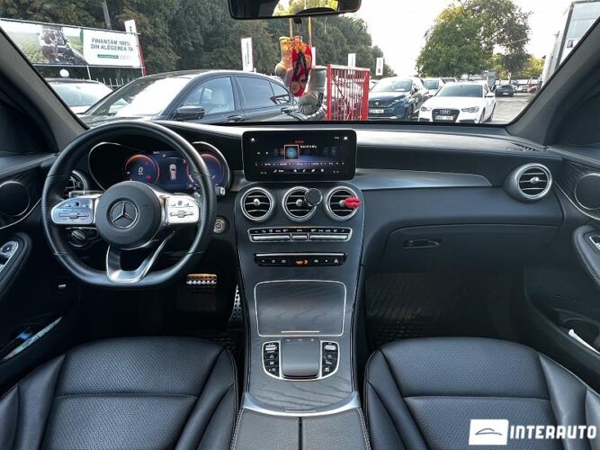 Mercedes GLC 200 44 mercedes GLC 200 2022