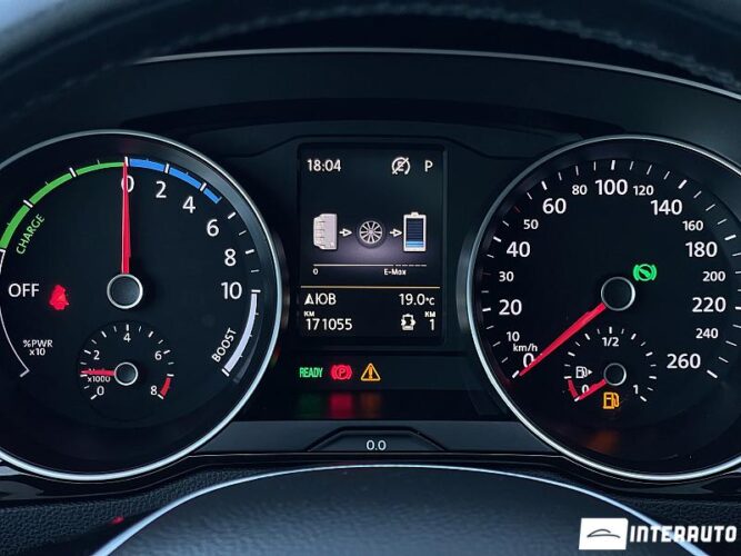 volkswagen Passat GTE 2015