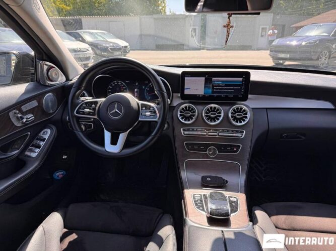 Mercedes C 180 33 mercedes C 180 2019