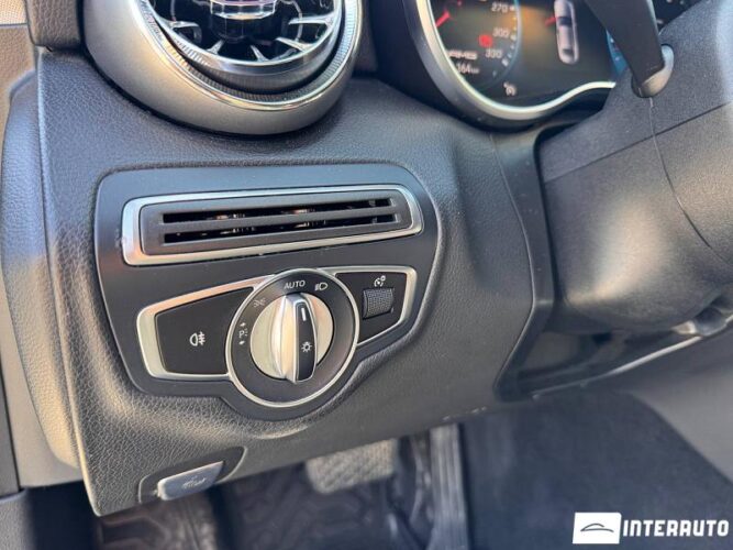 Mercedes C 180 40 mercedes C 180 2019