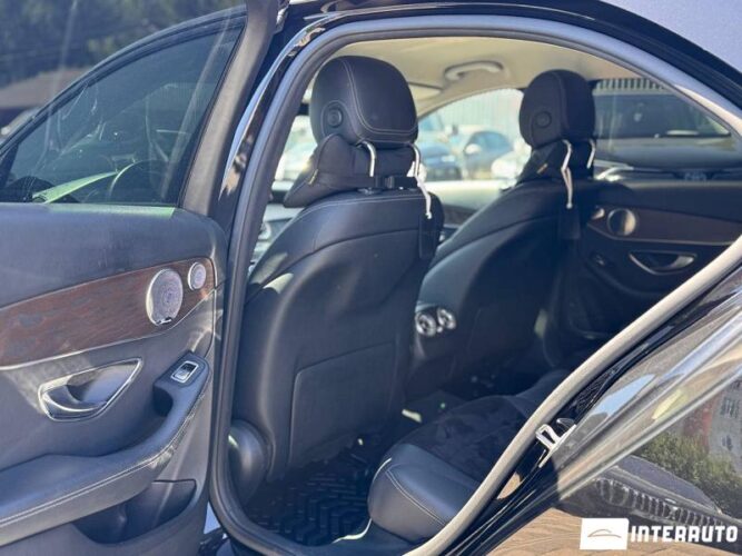 Mercedes C 180 41 mercedes C 180 2019