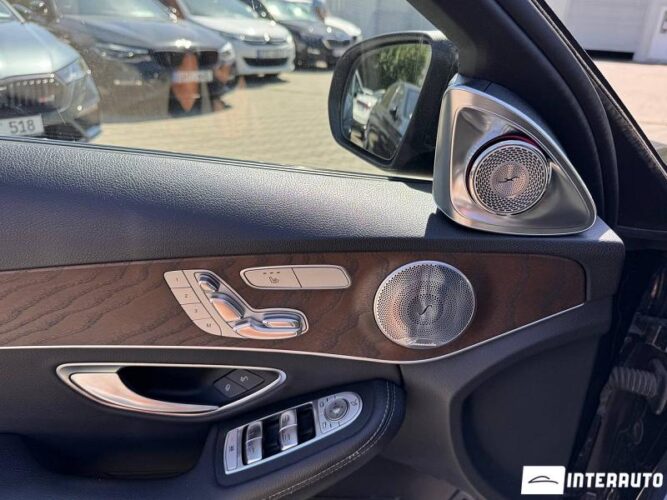 Mercedes C 180 31 mercedes C 180 2019