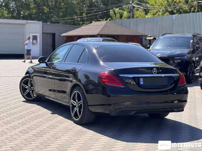 Mercedes C 180 30 mercedes C 180 2019