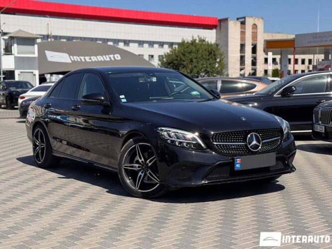 Mercedes C 180 2019 doar la InterAuto
