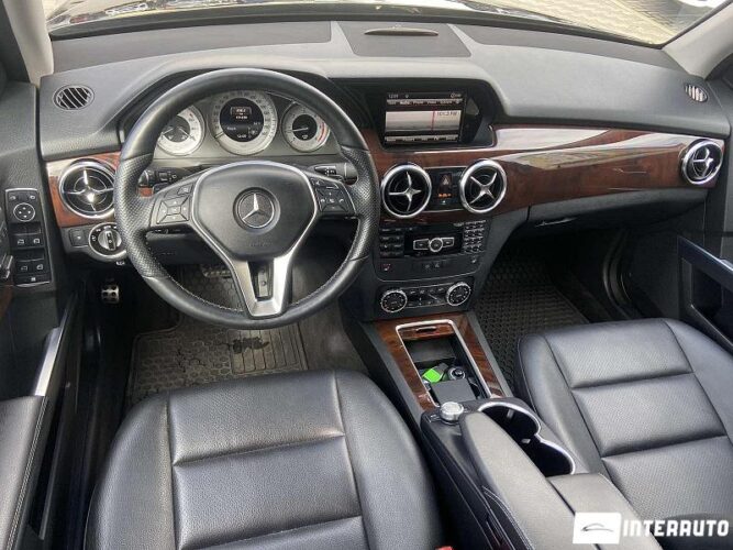 Mercedes GLK 250 41 mercedes GLK 250 2013