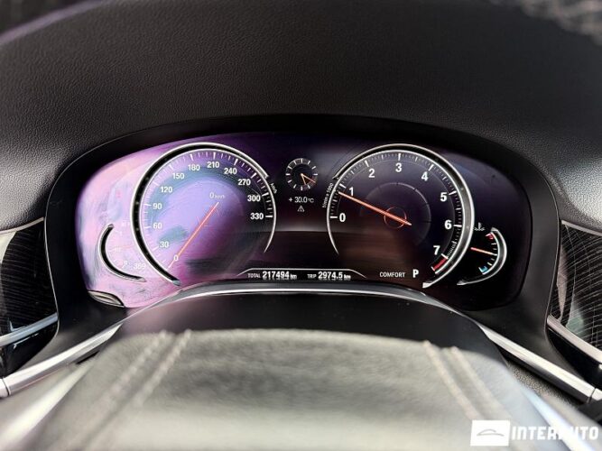 bmw 740 2016