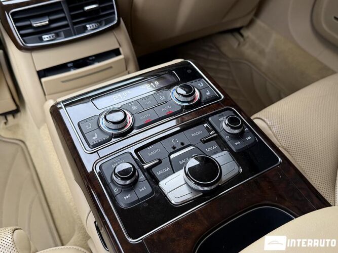 Audi A8 58 audi A8 2017