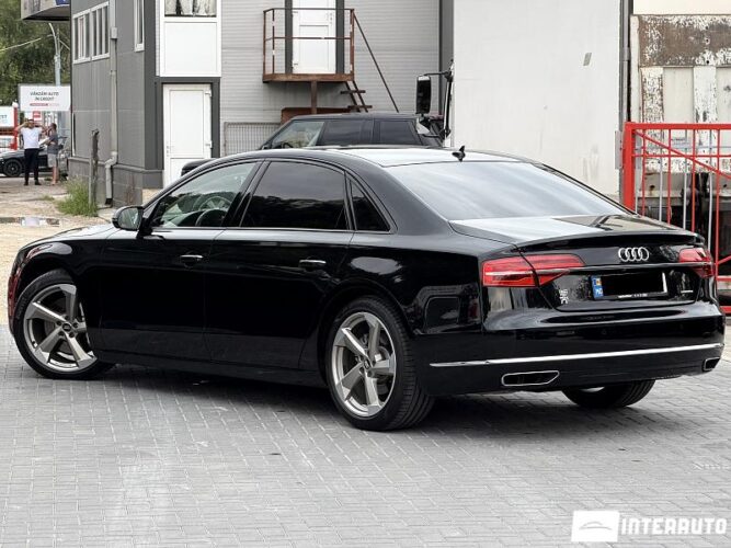 Audi A8 44 audi A8 2017