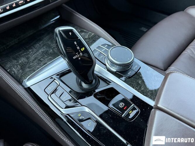 bmw 520 2021