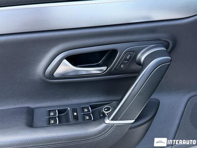 Volkswagen Passat CC 45 volkswagen Passat CC 2012