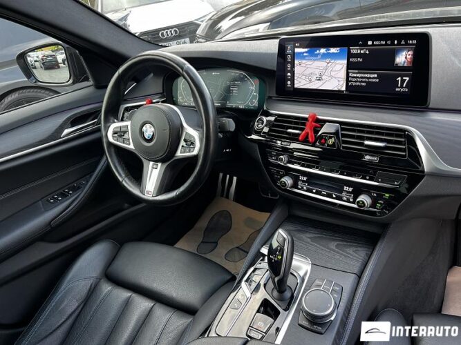 bmw 545e 2021