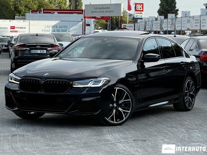 BMW 545e 2021 doar la InterAuto