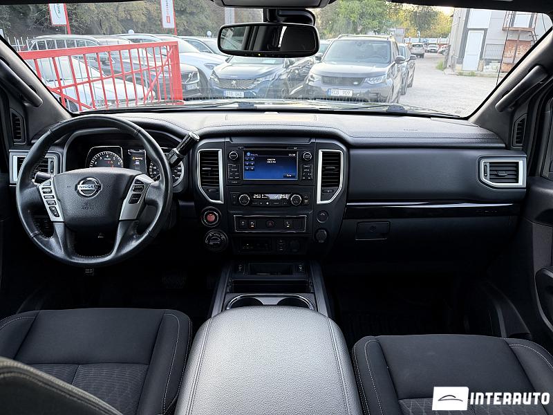 nissan Titan 2018