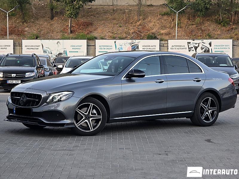 Mercedes E 220
