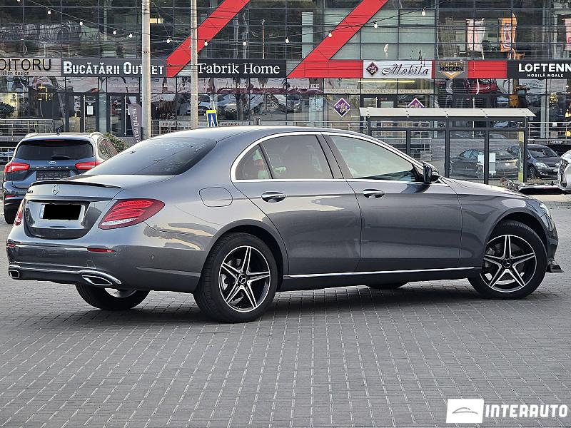 Mercedes E 220