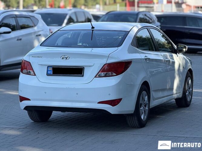 hyundai Accent 2016