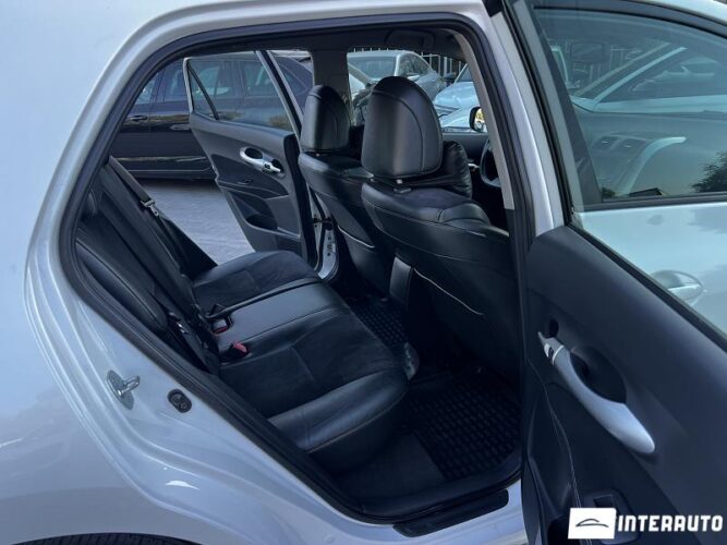 toyota Auris 2012