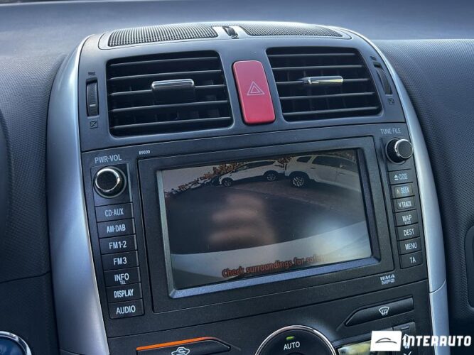 toyota Auris 2012