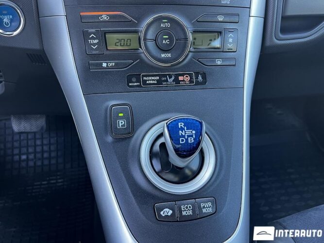 toyota Auris 2012