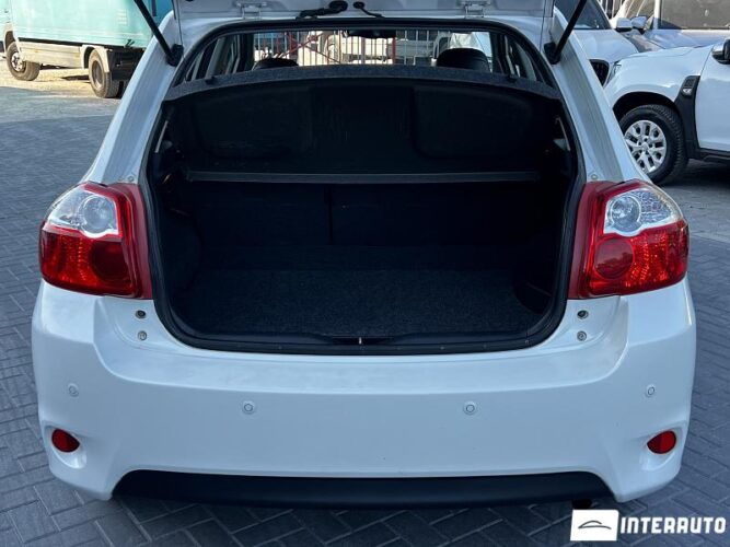 toyota Auris 2012