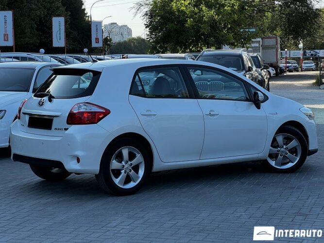 toyota Auris 2012
