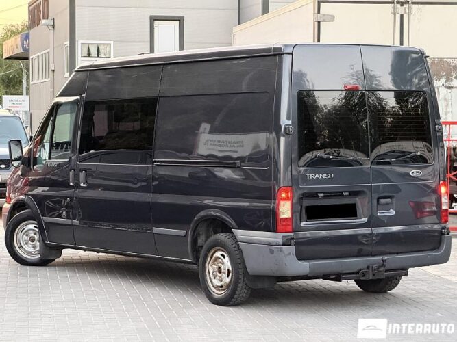 ford Transit 2010