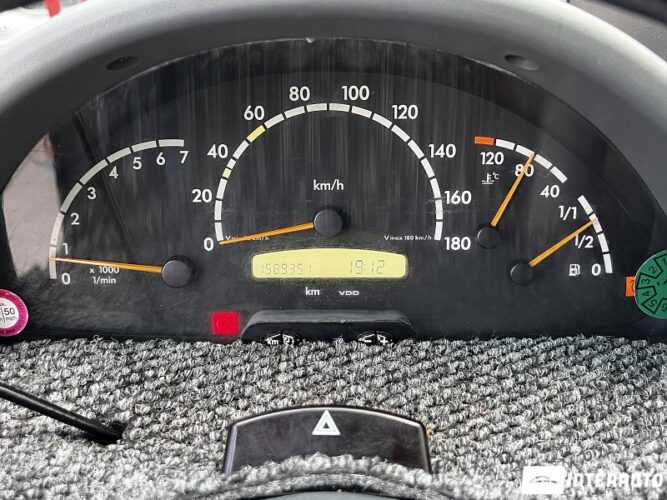 Mercedes Sprinter 32 mercedes Sprinter 2004