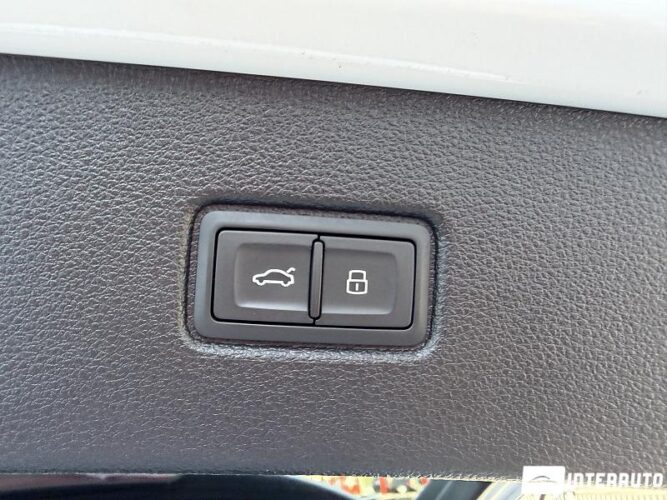 Audi Q7 59 audi Q7 2021