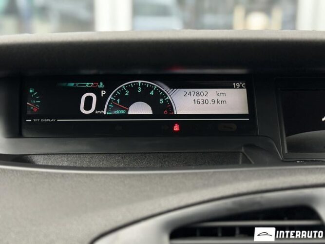 Renault Scenic 38 renault Scenic 2011