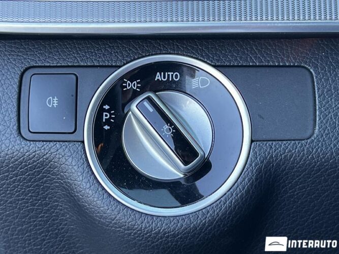Mercedes E 300h 44 mercedes E 300h 2015