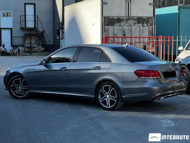 Mercedes E 300h 32 mercedes E 300h 2015