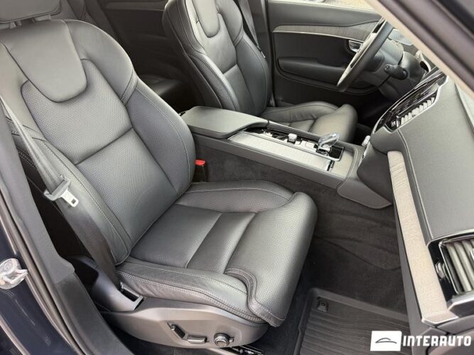 volvo XC 90 2025