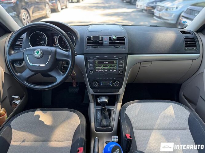 Skoda Yeti 35 skoda Yeti 2011