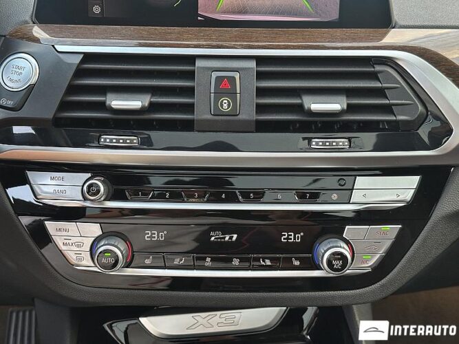 BMW X3 2.0i 45 bmw X3 2.0i 2020