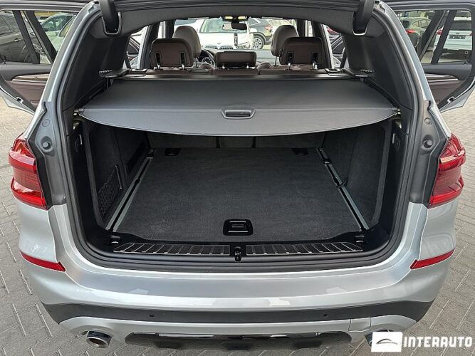 BMW X3 2.0i 59 bmw X3 2.0i 2020