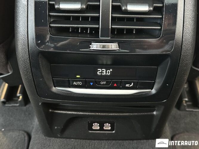 BMW X3 2.0i 49 bmw X3 2.0i 2020