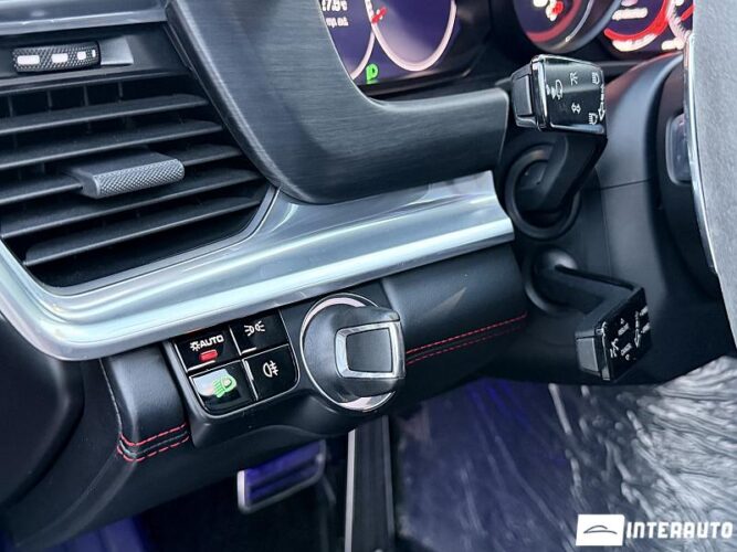 Porsche Panamera GTS 51 porsche Panamera GTS 2019
