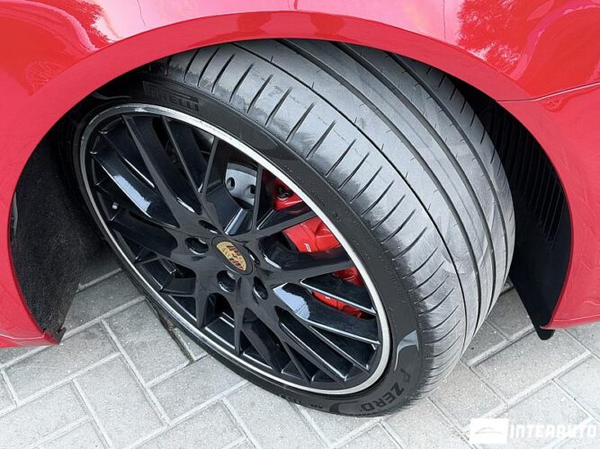 Porsche Panamera GTS 60 porsche Panamera GTS 2019