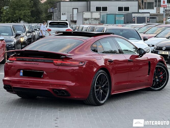 Porsche Panamera GTS 38 porsche Panamera GTS 2019