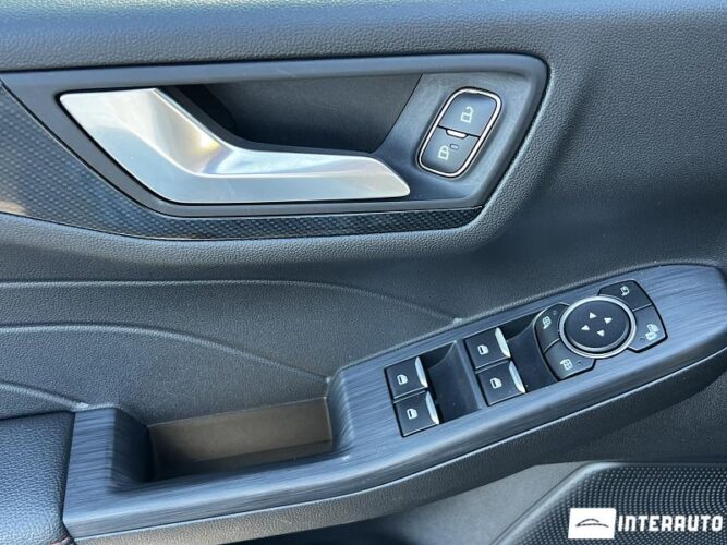 ford Kuga 2021