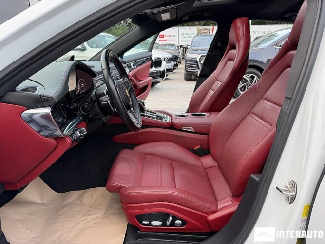 porsche Panamera 2020
