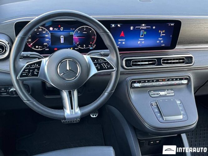 Mercedes V 300 42 mercedes V 300 2024