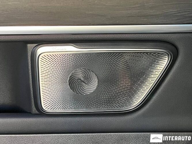 Mercedes V 300 51 mercedes V 300 2024