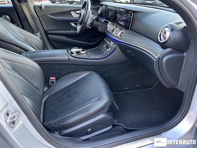 Mercedes E 300 47 mercedes E 300 2018