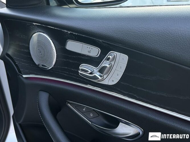 Mercedes E 300 48 mercedes E 300 2018