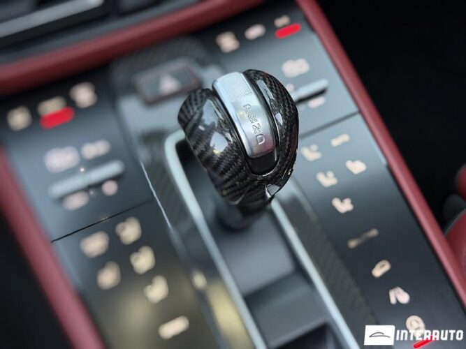 porsche Macan 2022