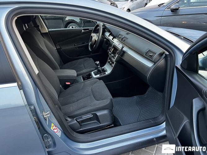 Volkswagen Passat 36 volkswagen Passat 2010
