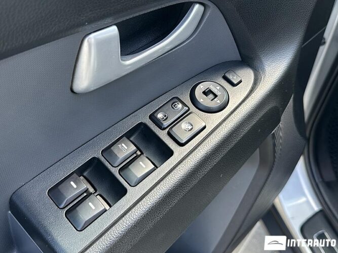 Kia Sportage 45 kia Sportage 2011